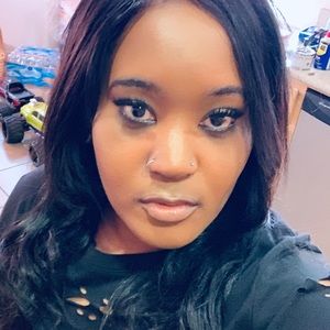 Meet your Posher, Shannon